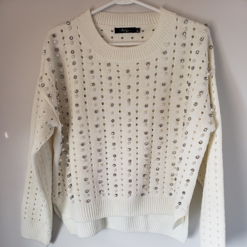 Buckle Boutique sweater